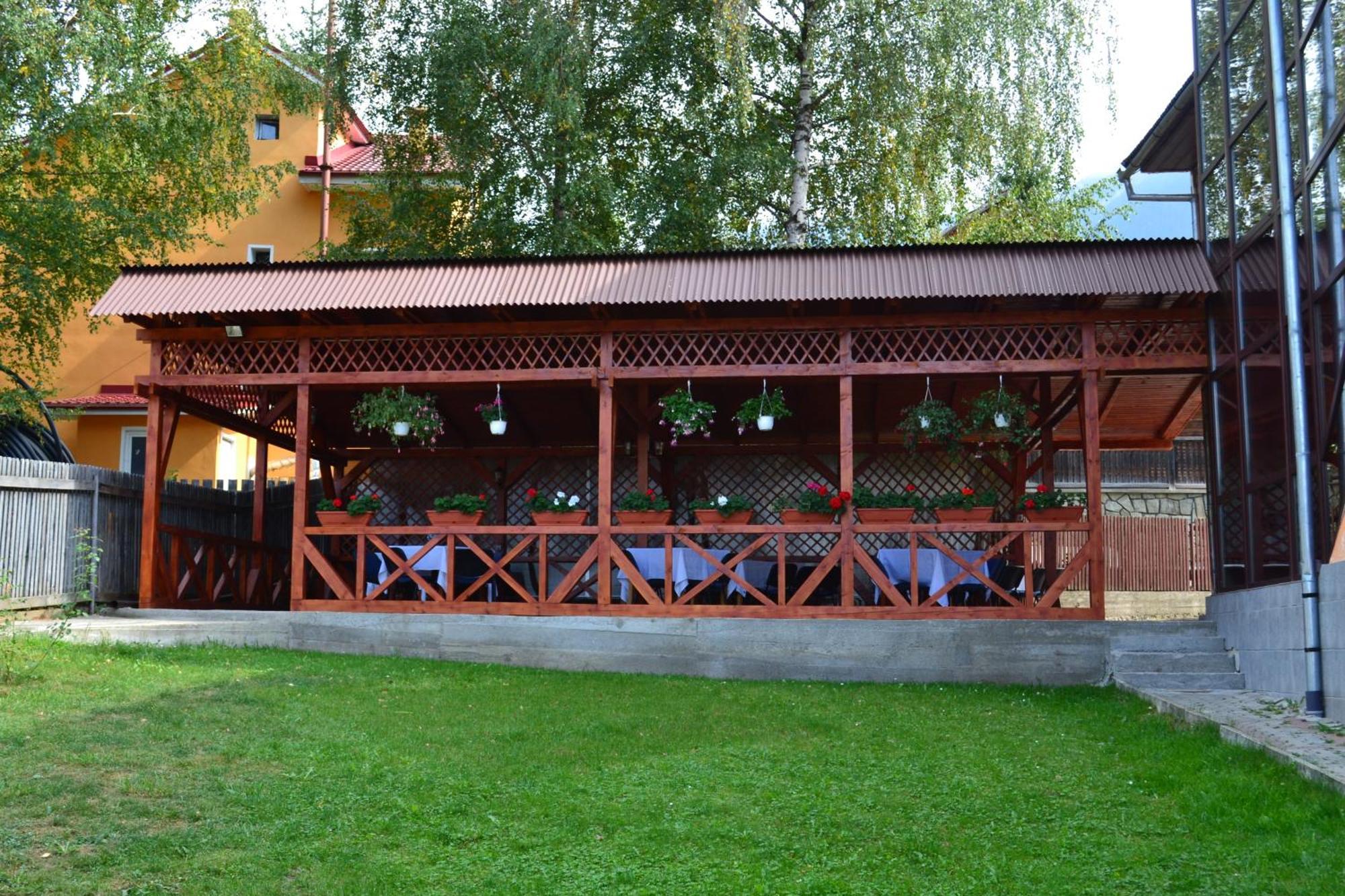 Vila Cristina Ceahlău Exterior photo
